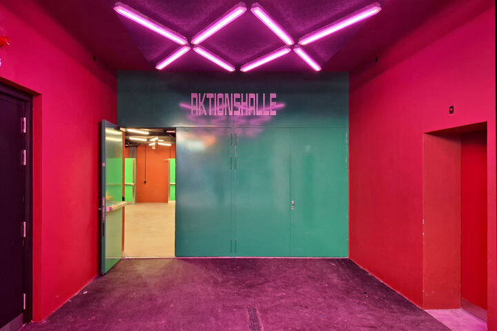 Rote Fabrik, Seestrasse 407